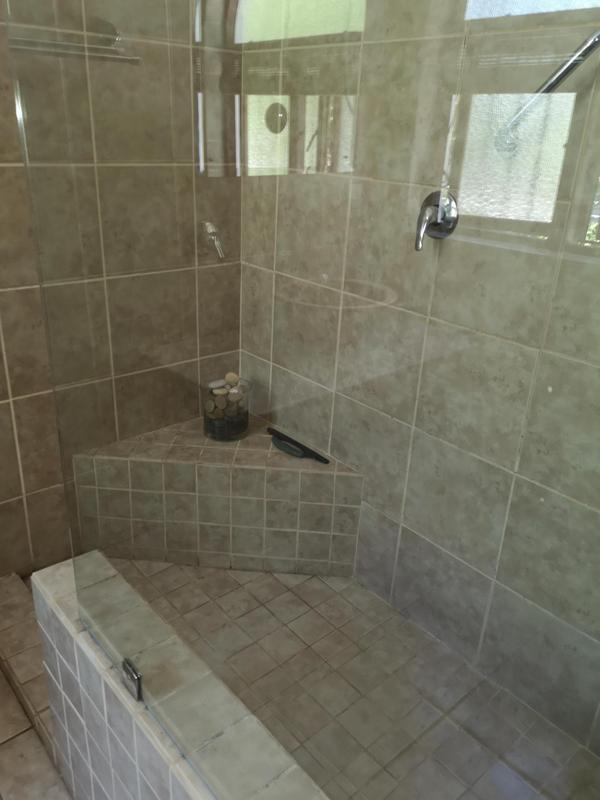 1 Bedroom Property for Sale in Sonstraal Western Cape